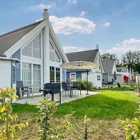 2 Bedroom Beautiful Home In Zerpenschleuse Exterior foto